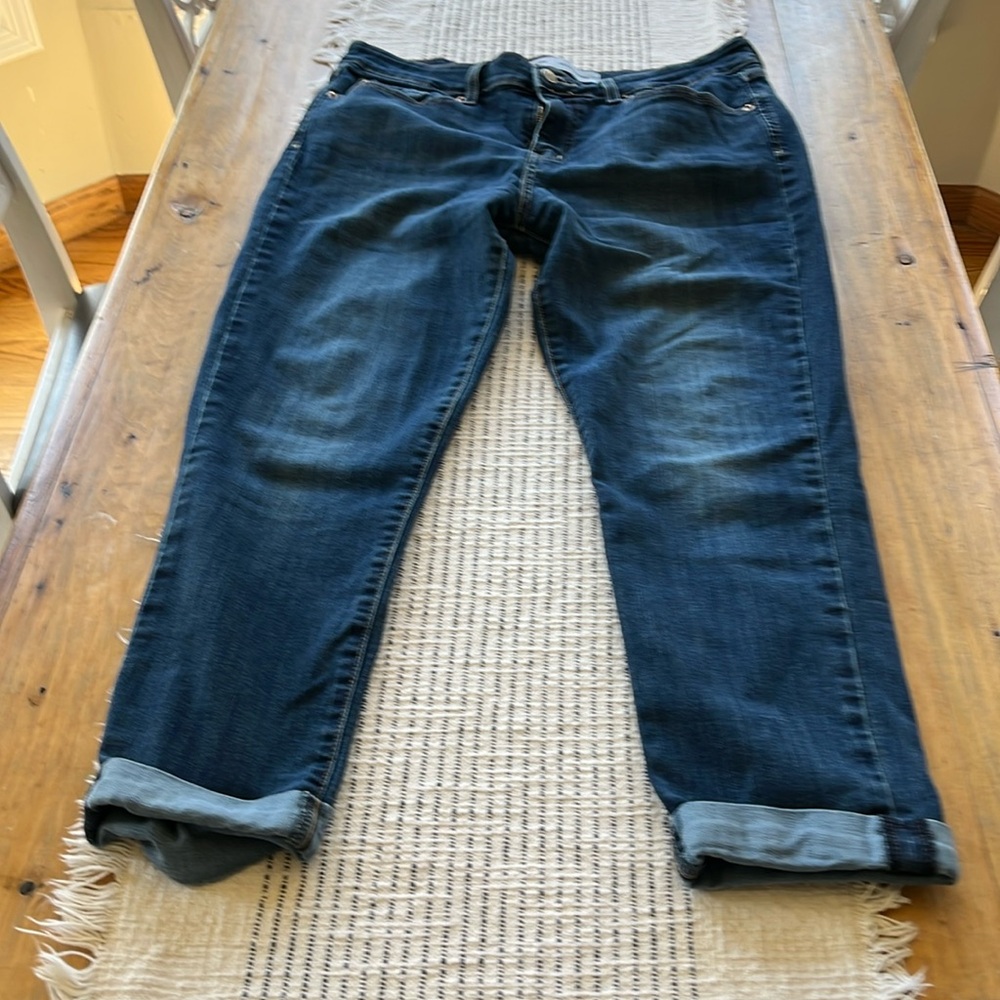 Signature by Levi Strauss Mid Rise Boyfriend dark wash jeans!